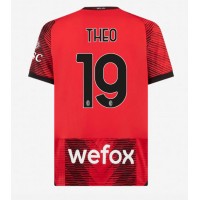 Fotballdrakt Herre AC Milan Theo Hernandez #19 Hjemmedrakt 2023-24 Kortermet